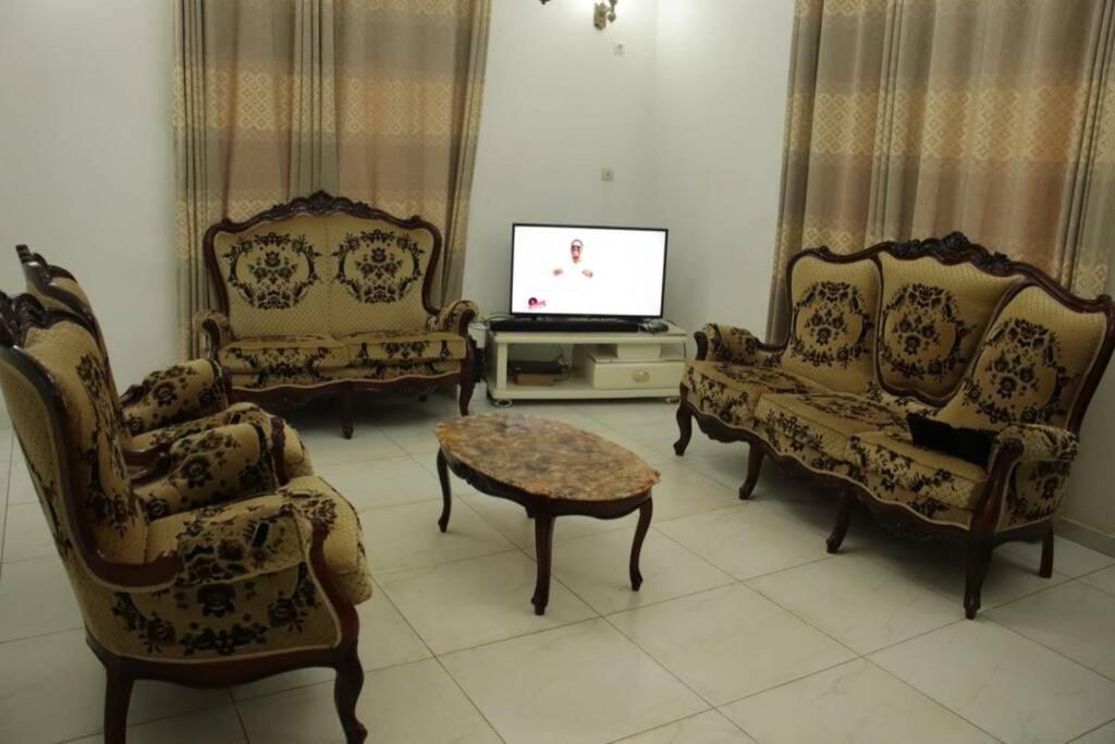 Residence Jeanne A Yaounde Odza Messamengo Dış mekan fotoğraf