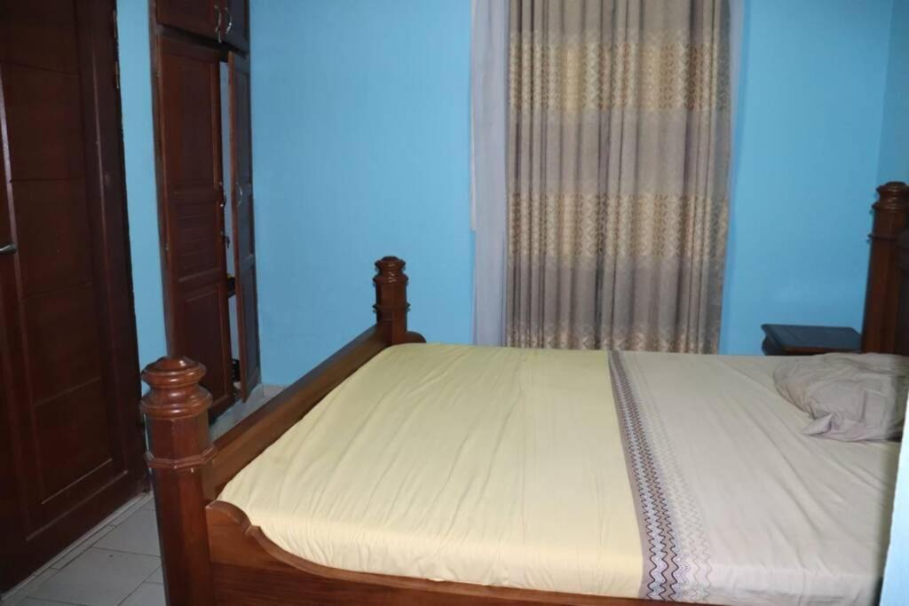 Residence Jeanne A Yaounde Odza Messamengo Dış mekan fotoğraf