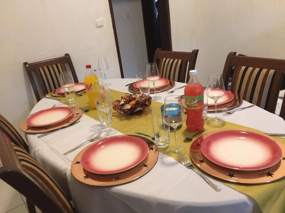 Residence Jeanne A Yaounde Odza Messamengo Dış mekan fotoğraf